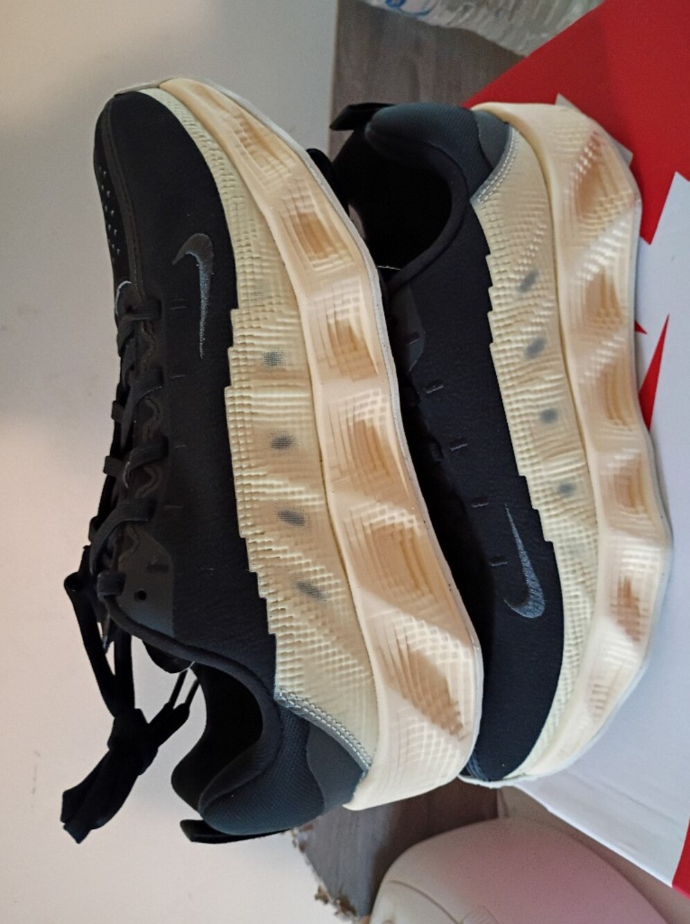 Nike Women's Black Sneakers with Cream Ripple Midsole